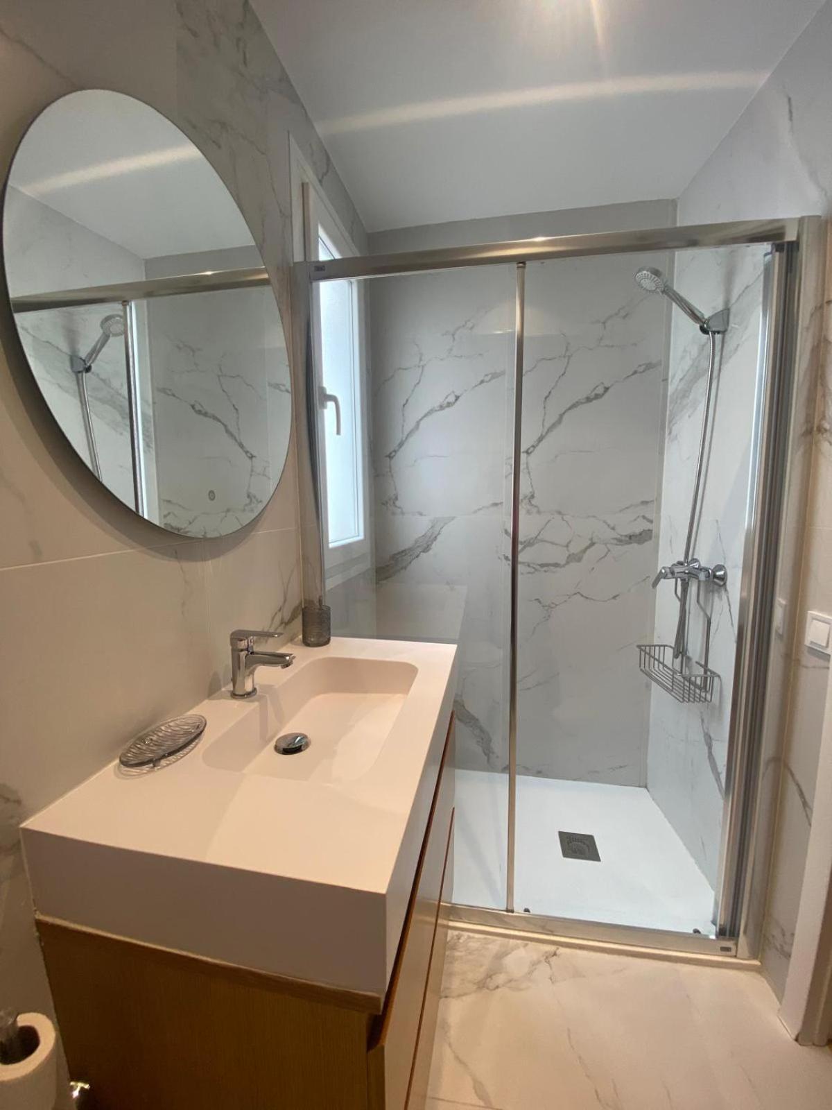 Apartamento Deluxe Central Dolores De Nuestra Sra Sevilla Exterior foto